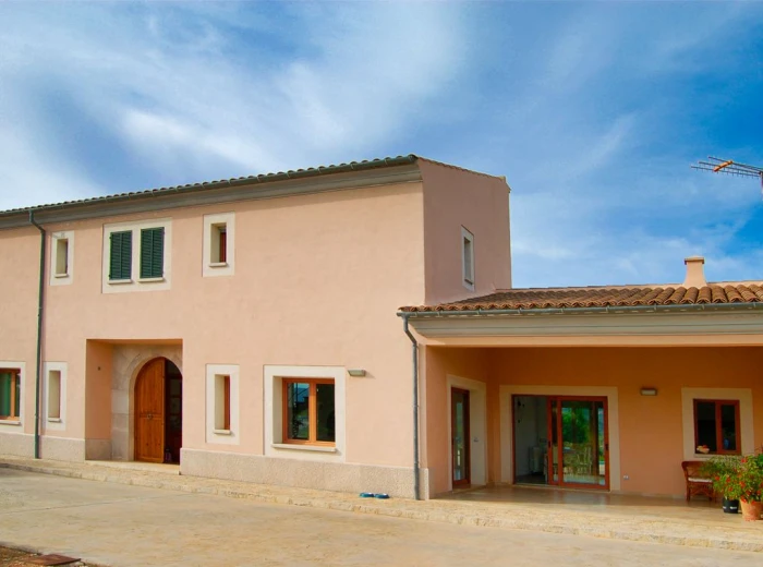Holiday rental: Excellent country estate with stunning views and holiday rental license in Moscari-14